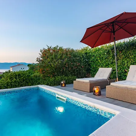Villa Vacation Valsi *