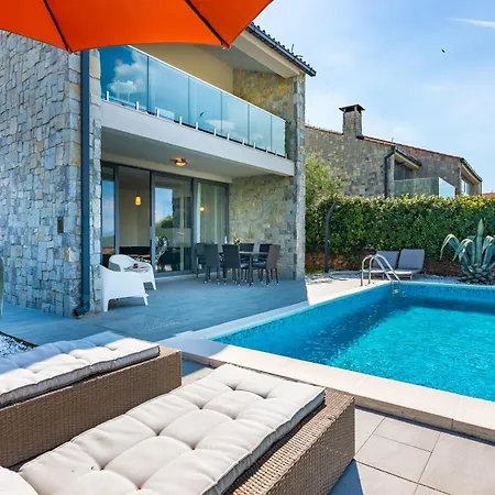 Vacation Valsi Villa