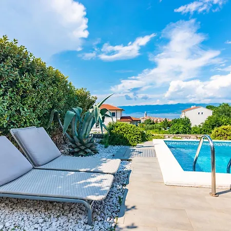 Villa Vacation Valsi *