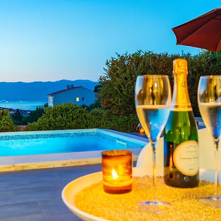 Vacation Valsi Villa