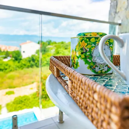 Villa Vacation Valsi Vrbnik (Primorje-Gorski Kotar)